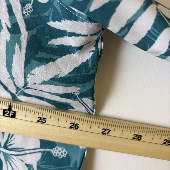 Tunevuse Hawaiian Shirt Mens XXL Blue Palm Stretch Cruise Resort - Picture 7 of 8